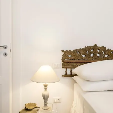 Downtown_blossom With Small Terrace アパート